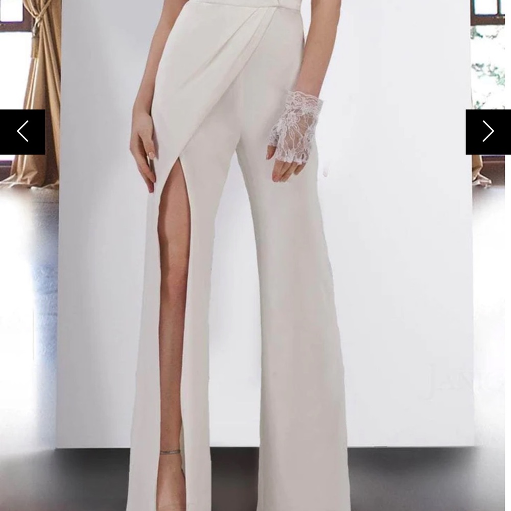 Janique absolutely beautiful!